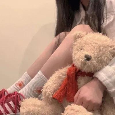 达丽达封面