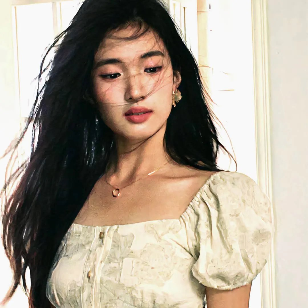 红小鬼封面